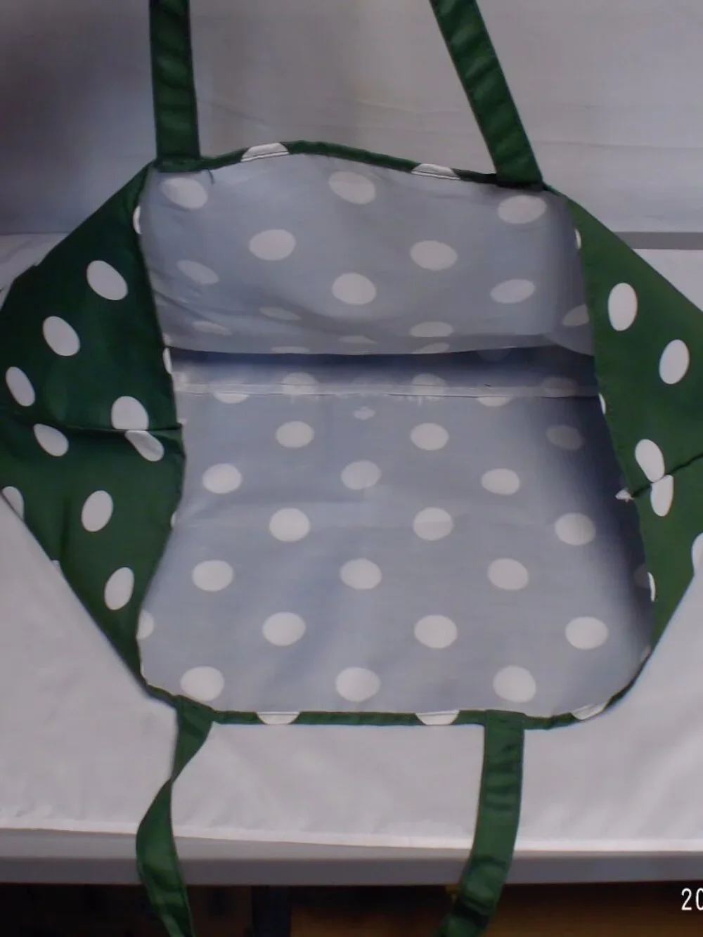 NWOT Kate Spade Canvas Shopper/Beach Bag Green w White Polka Dots